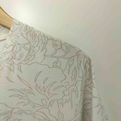 ゴーサンゴーイチプールオム 5351 POUR LES HOMMES フラワープリント半袖VネックTシャツ メンズ JPN:44