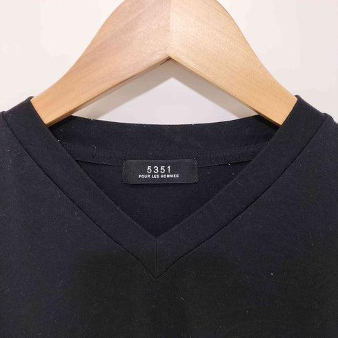 ゴーサンゴーイチプールオム 5351 POUR LES HOMMES フラワープリント半袖VネックTシャツ メンズ JPN:44