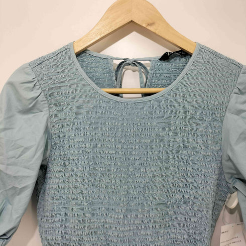 ザラ ZARA パフスリーブシャーリングワンピース レディース import:M