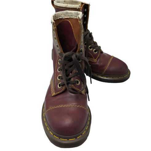 ドクターマーチン Dr.Martens ARCHIVE CAPPER LACE LOW BOOT 復刻 キャッパー レースアップ 8ホール ブーツ レディース