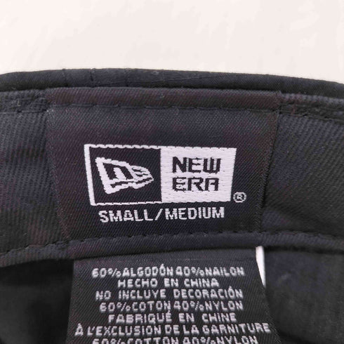 ニューエラ NEW ERA 9FIFTY SNAP BACK ピースロゴ刺繍 ナイロン混キャップ メンズ SMALL/MEDIUM