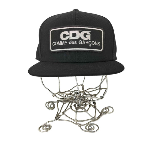 シーディージーコムデギャルソン CDG COMME des GARCONS LOGO PATCH CAP スナップバック 6パネル ベースボール キャップ メンズ