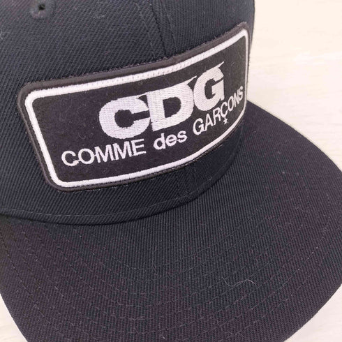 シーディージーコムデギャルソン CDG COMME des GARCONS LOGO PATCH CAP スナップバック 6パネル ベースボール キャップ メンズ