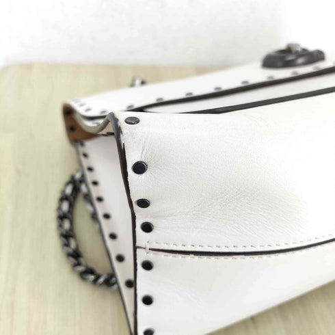 コーチ COACH スタッズデザインショルダーバッグ レディース