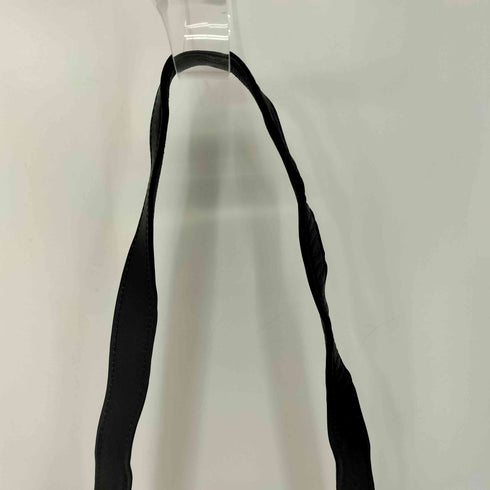 オスカーデラレンタ oscar de la renta レザーショルダーバッグ レディース