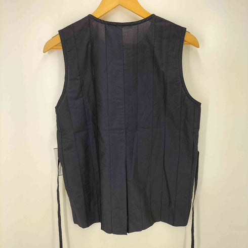 イッセイミヤケペルマネンテ ISSEY MIYAKE PERMANENTE タックプリーツ ノースリーブ ブラウス レディース JPN:2