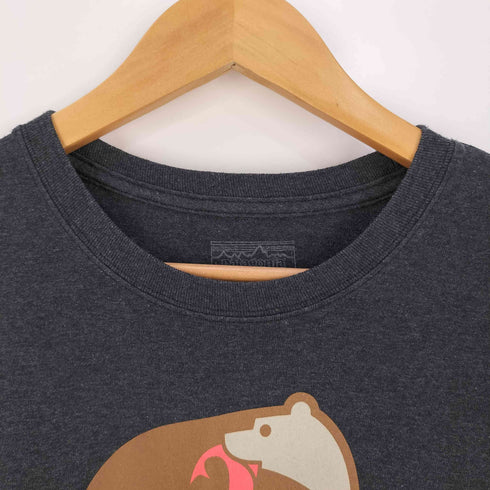 パタゴニア patagonia EAT LOCAL プリントクルーネックTシャツ レディース import:S
