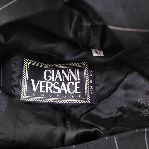 ジャンニヴェルサーチ GIANNI VERSACE イタリア製 シルク ウール ストライプ 変形 パターン 比翼 ジップアップ ベスト レディース EUR:40