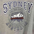 The young Oz Design Co オーストラリア製 SYDNEY プリント Tシャツ メンズ import:M