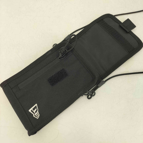 ニューエラ NEW ERA 0.3L CALNAMUR カルナムール ネックポーチ メンズ