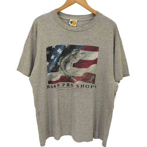 バスプロショップス BASS PRO SHOPS 星条旗 フラッグ フィッシュ プリント S/S Tシャツ メンズ