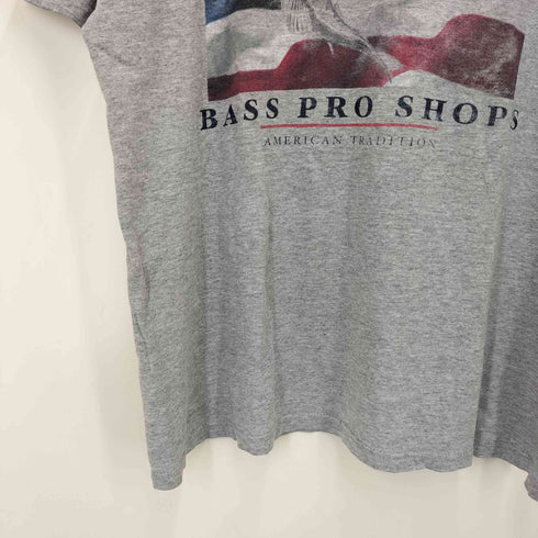 バスプロショップス BASS PRO SHOPS 星条旗 フラッグ フィッシュ プリント S/S Tシャツ メンズ