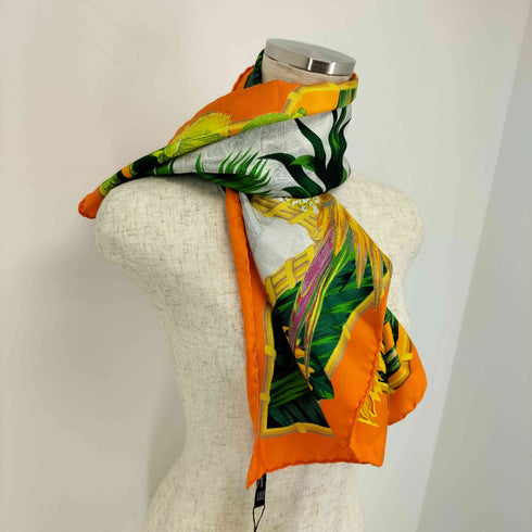 ジャンフランコフェレ GIANFRANCO FERRE イタリア製 総柄 シルクスカーフ レディース