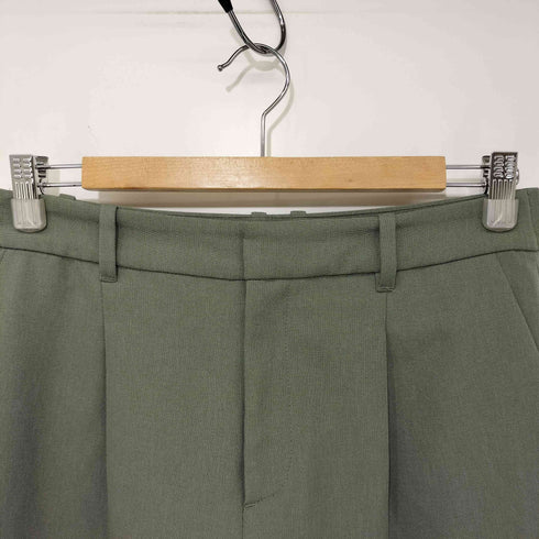 ユニクロ UNIQLO 感動タックパンツ レディース JPN:M