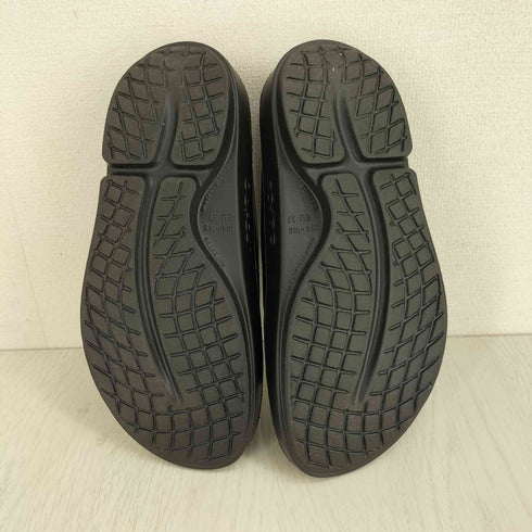 ウーフォス oofos Ooahh ウーアー リカバリー スライド サンダル レディース EUR:37