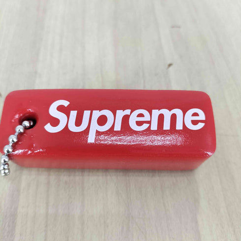 シュプリーム Supreme Floating Keychain メンズ