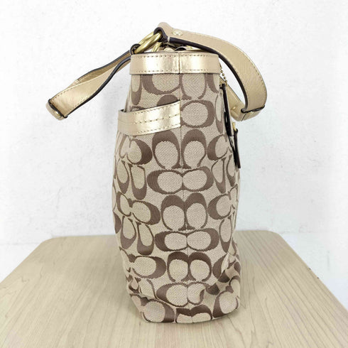 コーチ COACH シグネチャーロゴ トートバッグ レディース