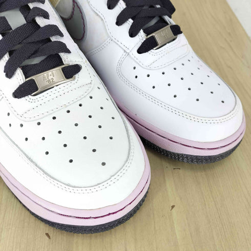 ナイキ NIKE Wmns Air Force 1 '07 Silver Doll レディース 24