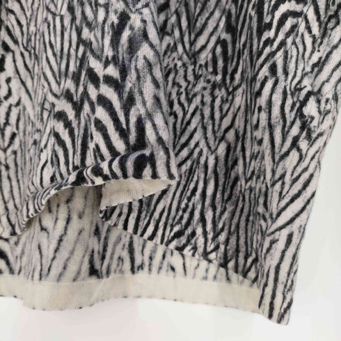 Justcavalli ゼブラ柄 ウールシルク Vネックニット レディース import:M