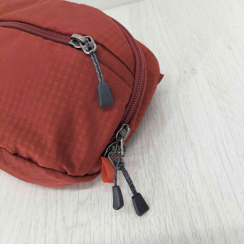 モンベル mont bell デルタガセットポーチ レディース 155g