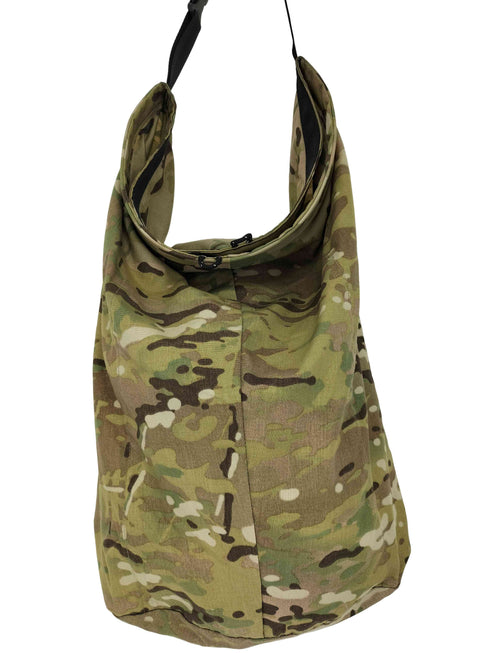 コンフィーアウトドアガーメント COMFY OUTDOOR GARMENT 迷彩 ロールバッグ メンズ