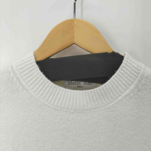 Matin Kim フロントロゴ クルーネックニット レディース import:S