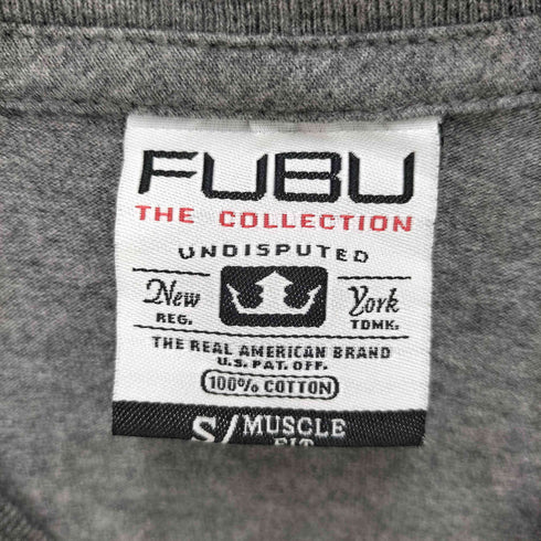 フブ FUBU MUSCLE FIT フェルト ロゴ クルーネック S/S Tシャツ チビT Y2K レディース import:S