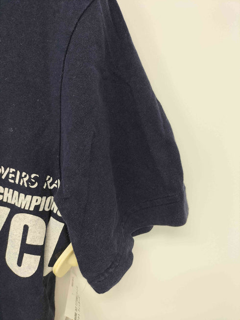バーンズ アウト フィッターズ BARNS OUT FITTERS 両面プリント クルーネックTシャツ メンズ JPN:M