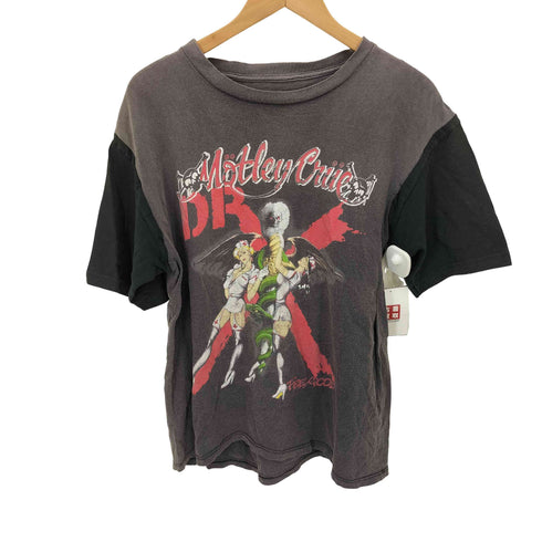 アーム ドッキング メタル バンド プリント S/S クルーネック Tシャツ メンズ