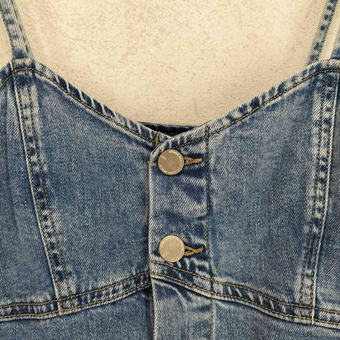 アーバン レヴィヴォ URBAN REVIVO フロンボタンデニムキャミワンピース レディース JPN:M