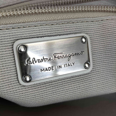 サルヴァトーレフェラガモ Salvatore Ferragamo レザーハンドバック リボン レディース