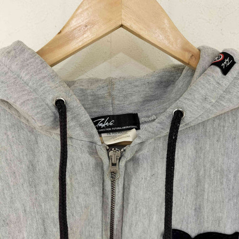 フューチュララボラトリーズ FUTURA LABORATORIES Fロゴ ジップパーカー メンズ import:M