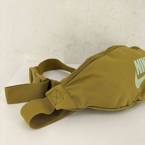 ナイキ NIKE ロゴプリント ウエストバッグ レディース