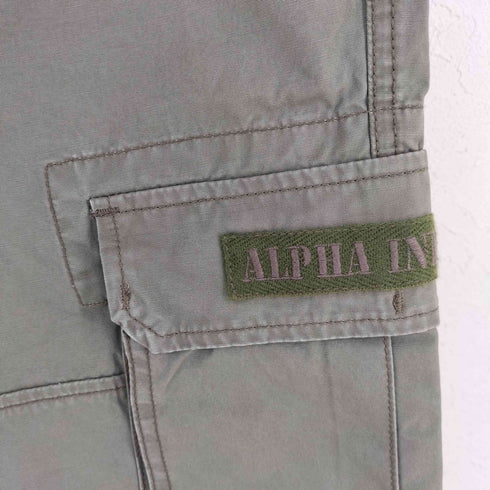 アルファインダストリーズ ALPHA INDUSTRIES Multi Pockets Cargo Short Pants メンズ JPN:M