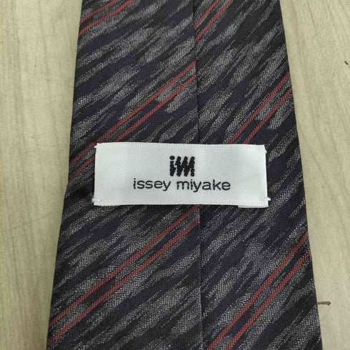 アイムプロダクトイッセイミヤケ im product ISSEY MIYAKE 80S 総柄ネクタイ メンズ