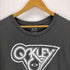 オークリー OAKLEY REGULAR FIT プリントクルーネックTシャツ メンズ JPN:M