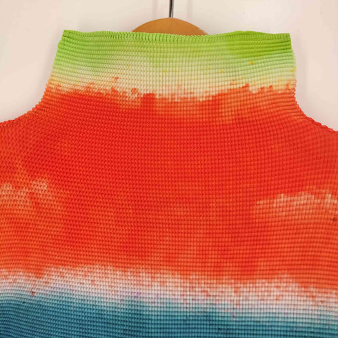 イッセイミヤケミー ISSEY MIYAKE me BLURRED STRIPE スプラッシュペインティング グラデーション ハイネック プリーツ ロングスリーブTシャツ レディース