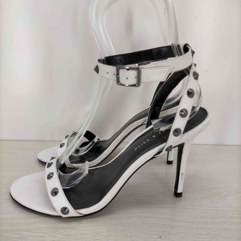チャールズアンドキース CHARLES&KEITH スタッズストラップヒールパンプス レディース JPN:38