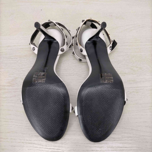 チャールズアンドキース CHARLES&KEITH スタッズストラップヒールパンプス レディース JPN:38