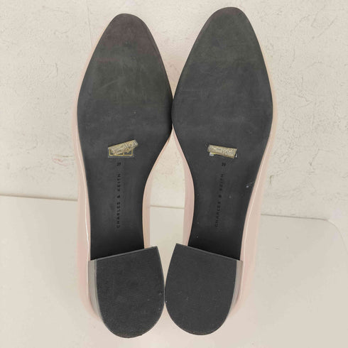 チャールズアンドキース CHARLES&KEITH ラウンドトゥエナメルパンプス レディース 39