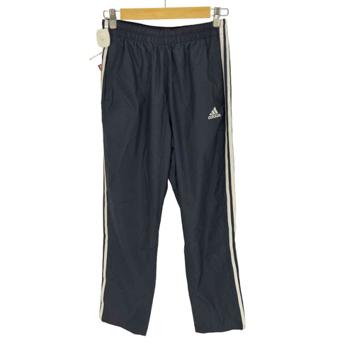 アディダス adidas 24SS スリーストライプス ルーズフィット テーパードレッグ オープンヘム WIND RDY ウインドパンツ メンズ JPN:M