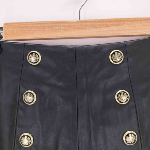 ザラ ZARA 金ボタン フェイクレザーショーツ レディース JPN:XS