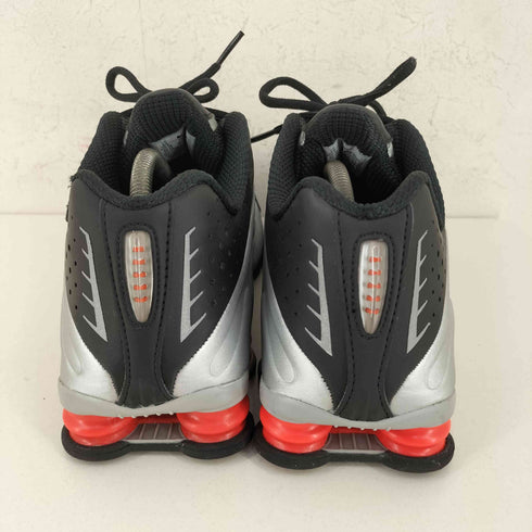ナイキ NIKE SHOX R4 METALLIC SILVER/METALLIC SILVER メンズ JPN:28