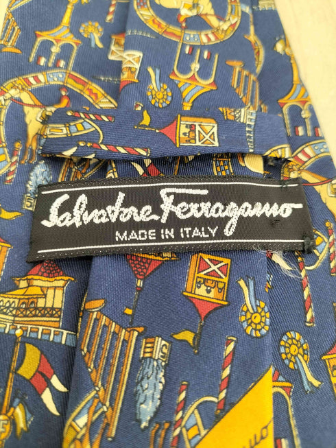 サルヴァトーレフェラガモ Salvatore Ferragamo MADE IN ITALY 総柄シルクネクタイ メンズ