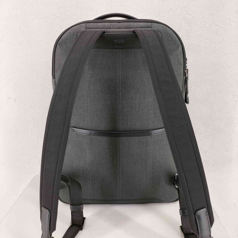 トゥミ TUMI ウォレン ナイロンリュックサック メンズ