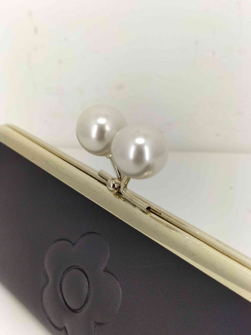 マリークワント MARY QUANT 型押し がま口ケース レディース