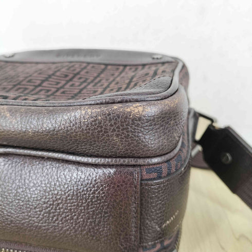 ジバンシィ GIVENCHY 4Gロゴ ガジェットバッグ ショルダーバッグ メンズ