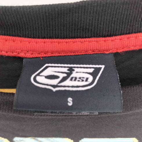 フィフティーファイブディーエスエル 55DSL WHAAAT キャラクター プリント S/S Tシャツ メンズ import:S
