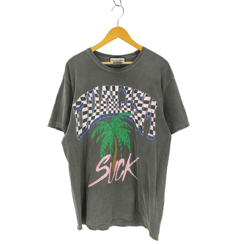 デュアリズム DUALISM SUCK ロゴTシャツ メンズ JPN:L