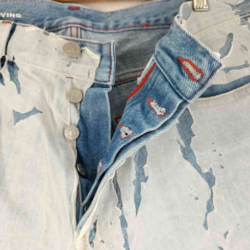 ディーゼル DIESEL Straight Fit Mid-Rise Lightly Washed Jeans メンズ 33